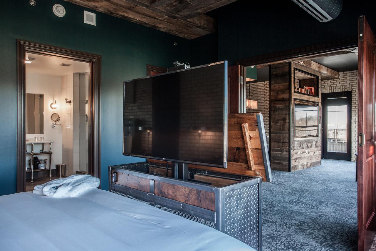 Ironworks Hotel Indy Indianapolis Dış mekan fotoğraf